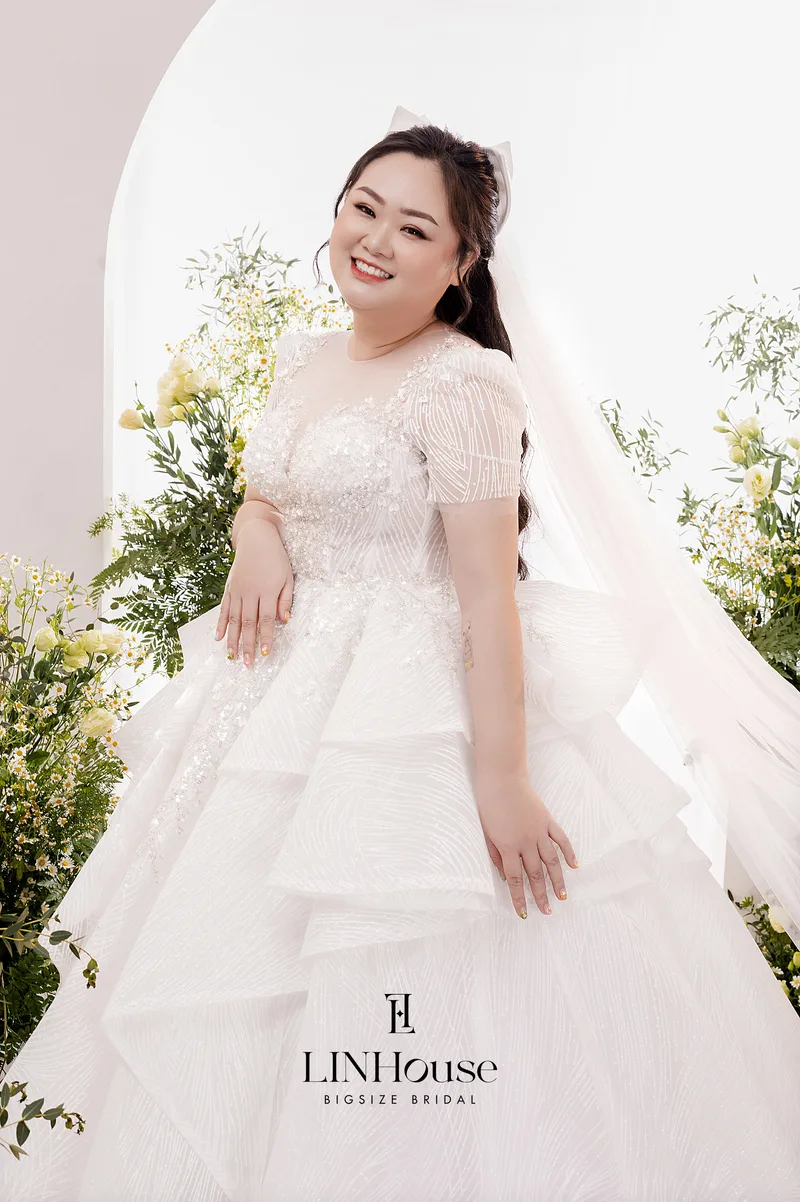 VALÉRIA - Sparkling Ball Gown