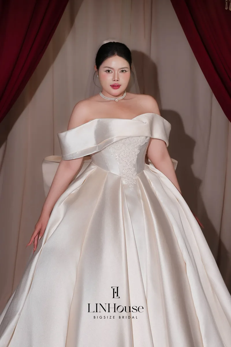 CLARA - Satin Ball Gown