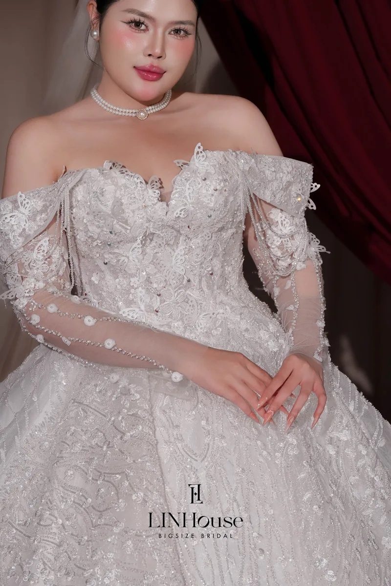 CYRA - Kim Tuyến Bồng Xoè