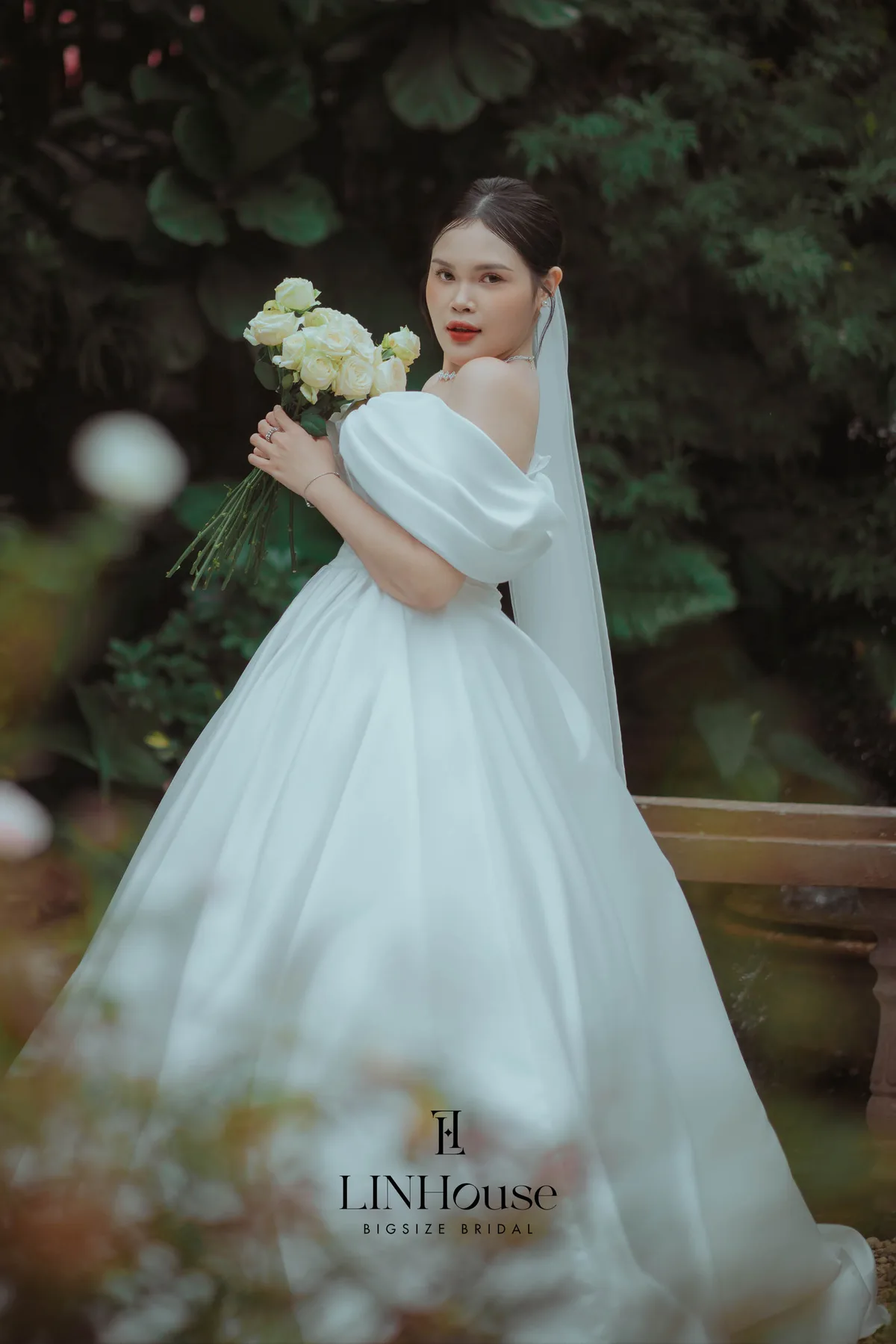 AURELIS - Satin Bồng Xoè