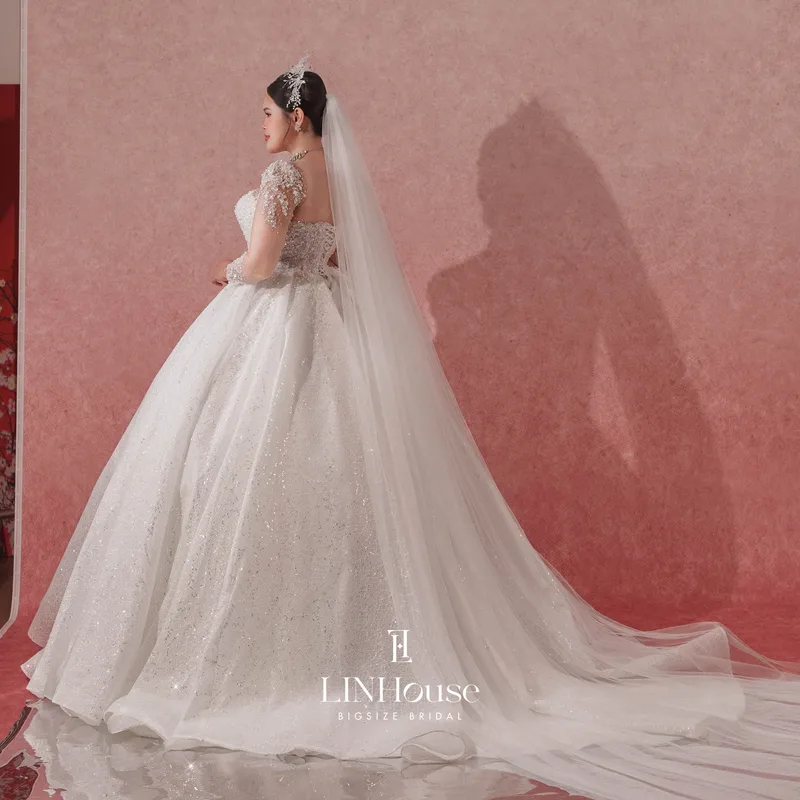 AURELIS - Sparkling Ball Gown
