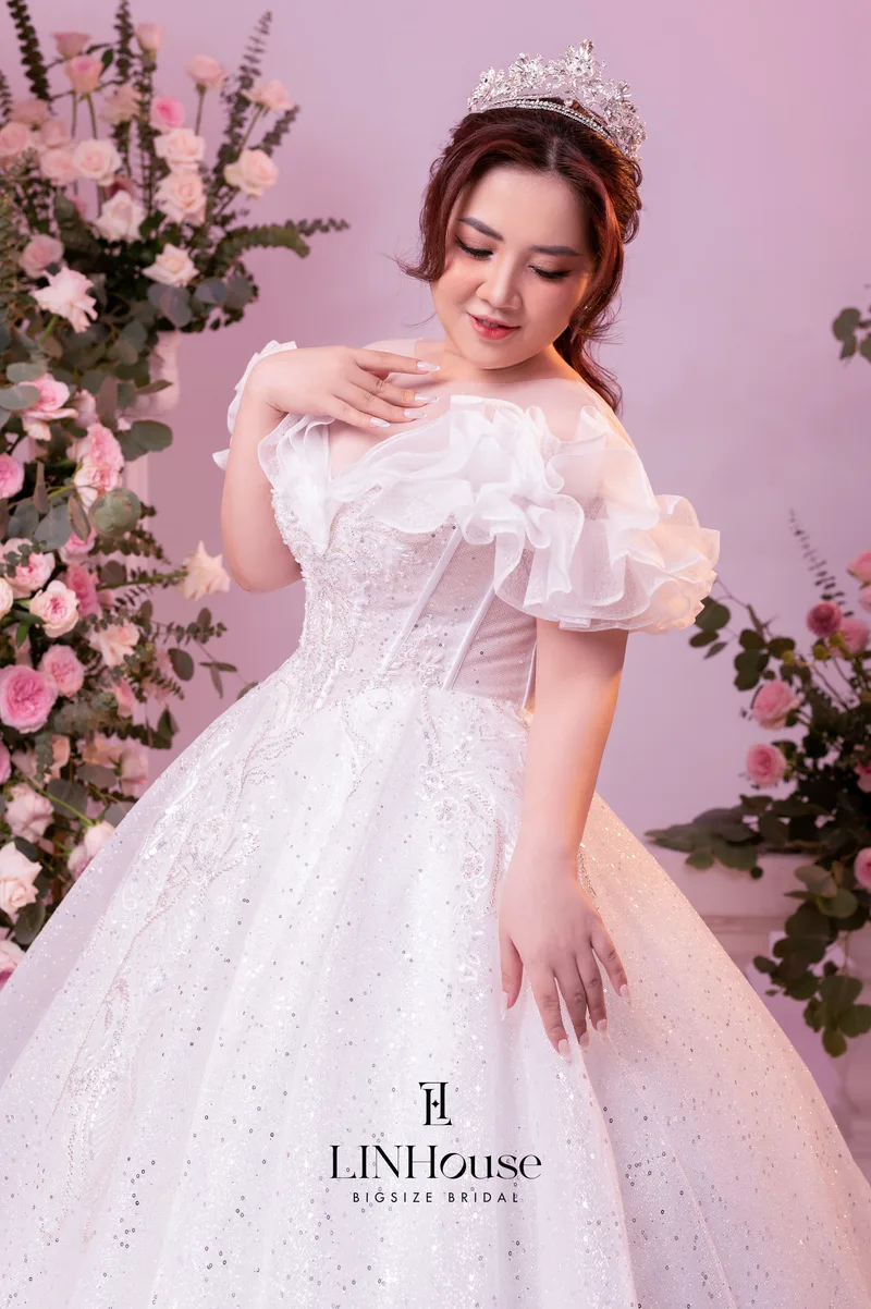 ELORA - Kim Tuyến Bồng Xoè