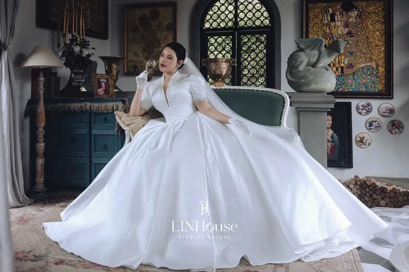 ODELIA - Satin Ball Gown
