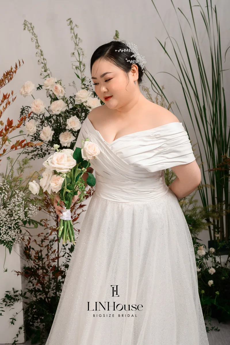 ELOISE - Sparkling, Satin A-Line