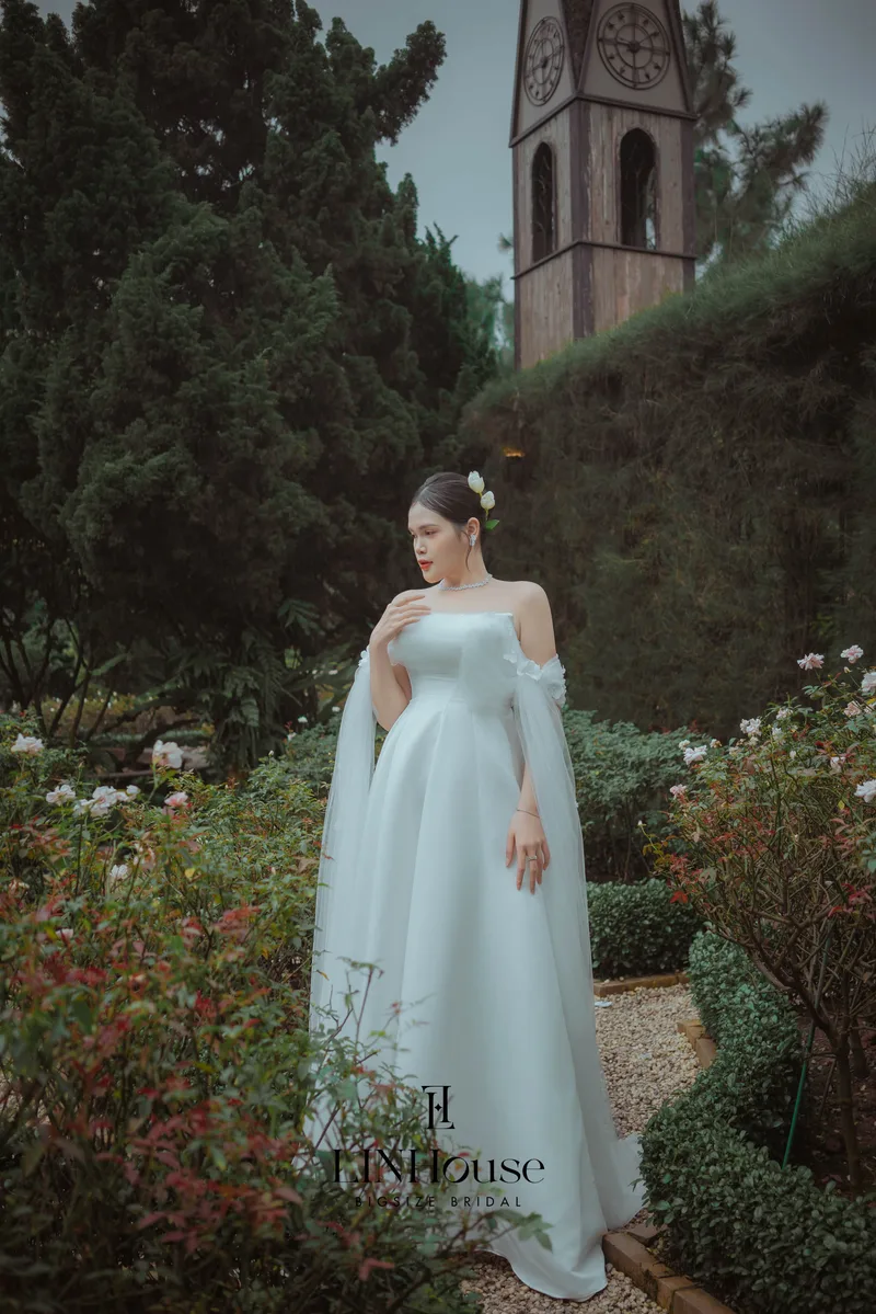 ELYSEN - Voan Lưới, Satin Dáng A - image 1