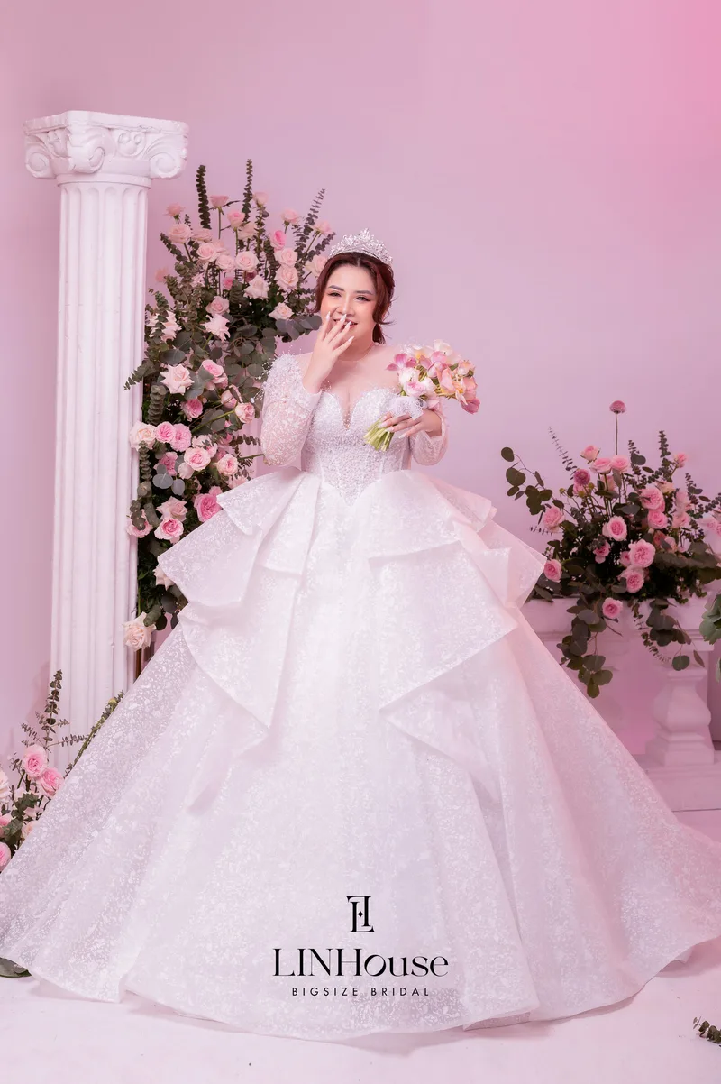 ROSELLE - Kim Tuyến Bồng Xoè