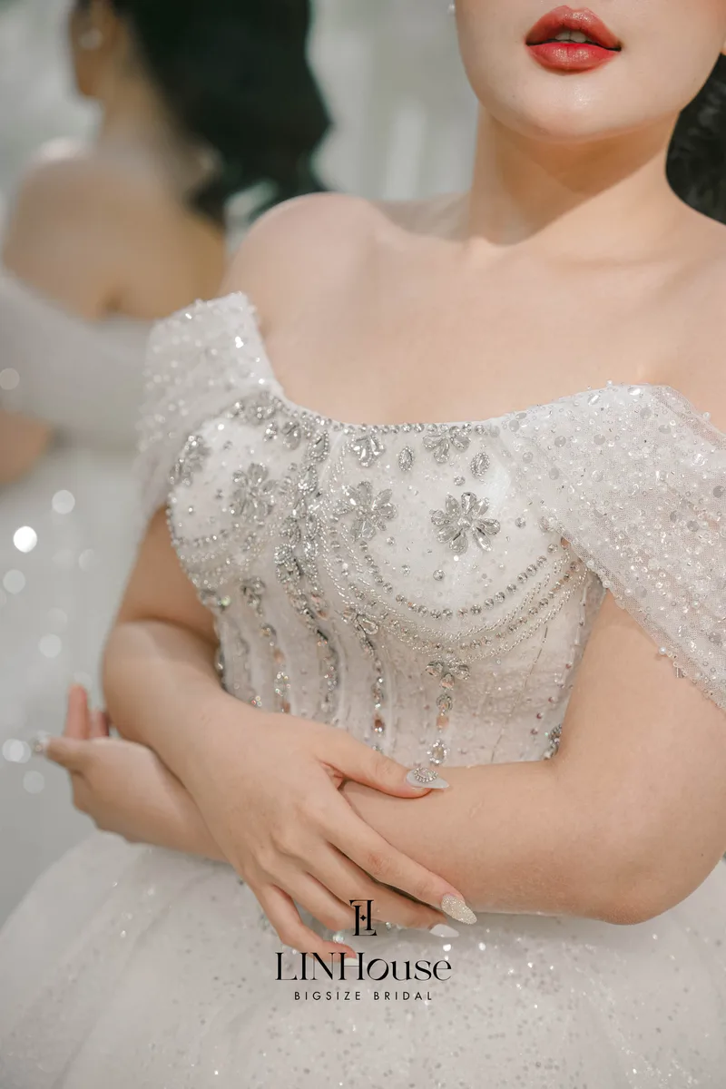 SAVIA - Kim Tuyến Bồng Xoè