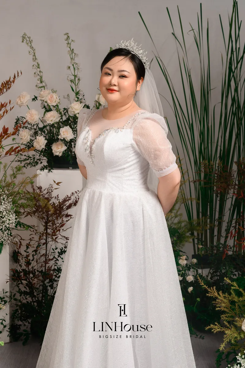 CLAIRE - Kim Tuyến Dáng A