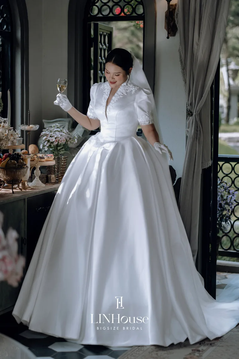 ODELIA - Satin Ball Gown
