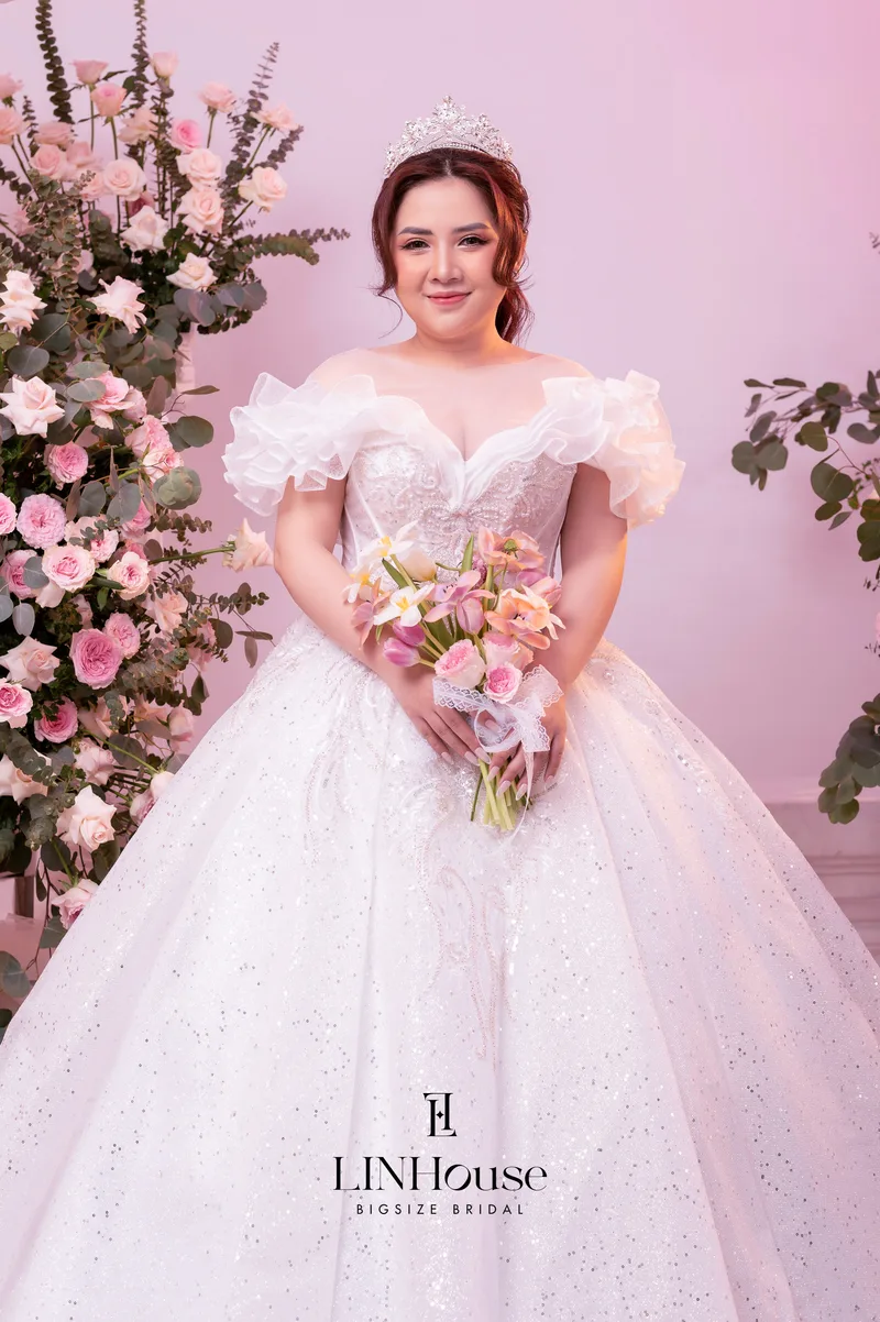 ELORA - Kim Tuyến Bồng Xoè