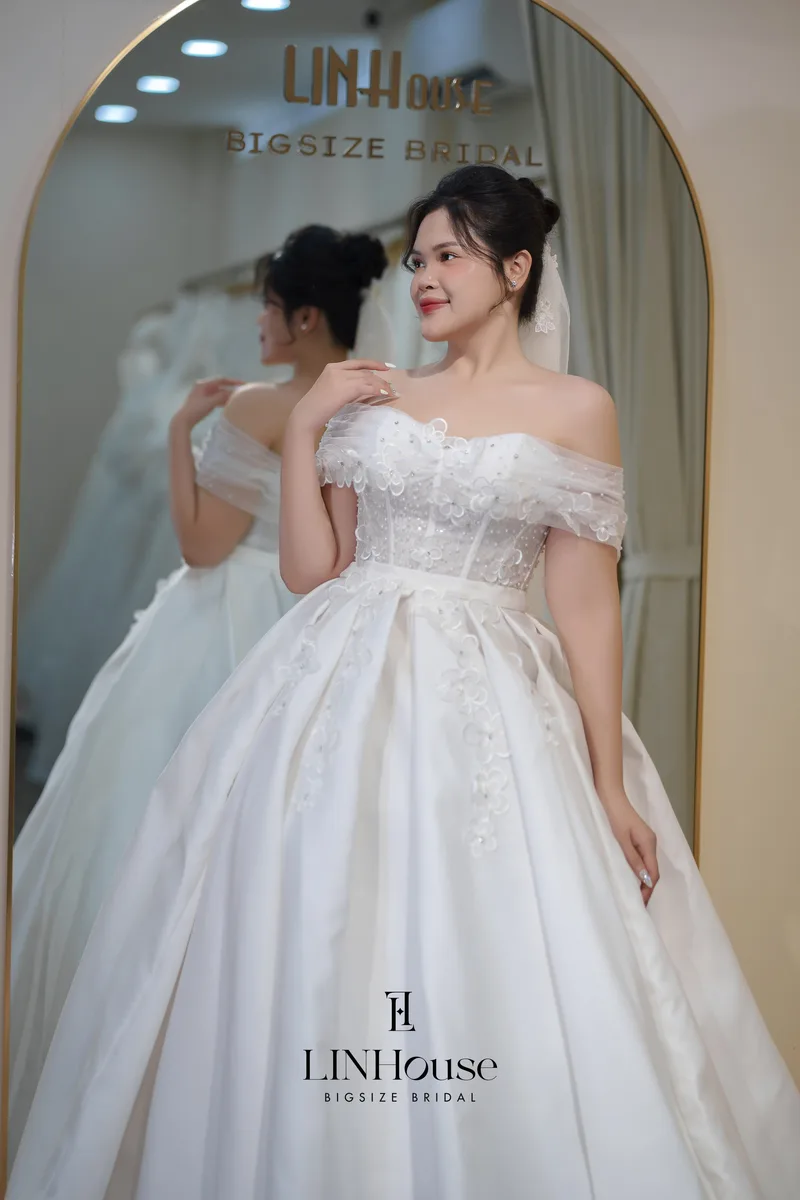 LIVIA - Tulle, Satin Ball Gown