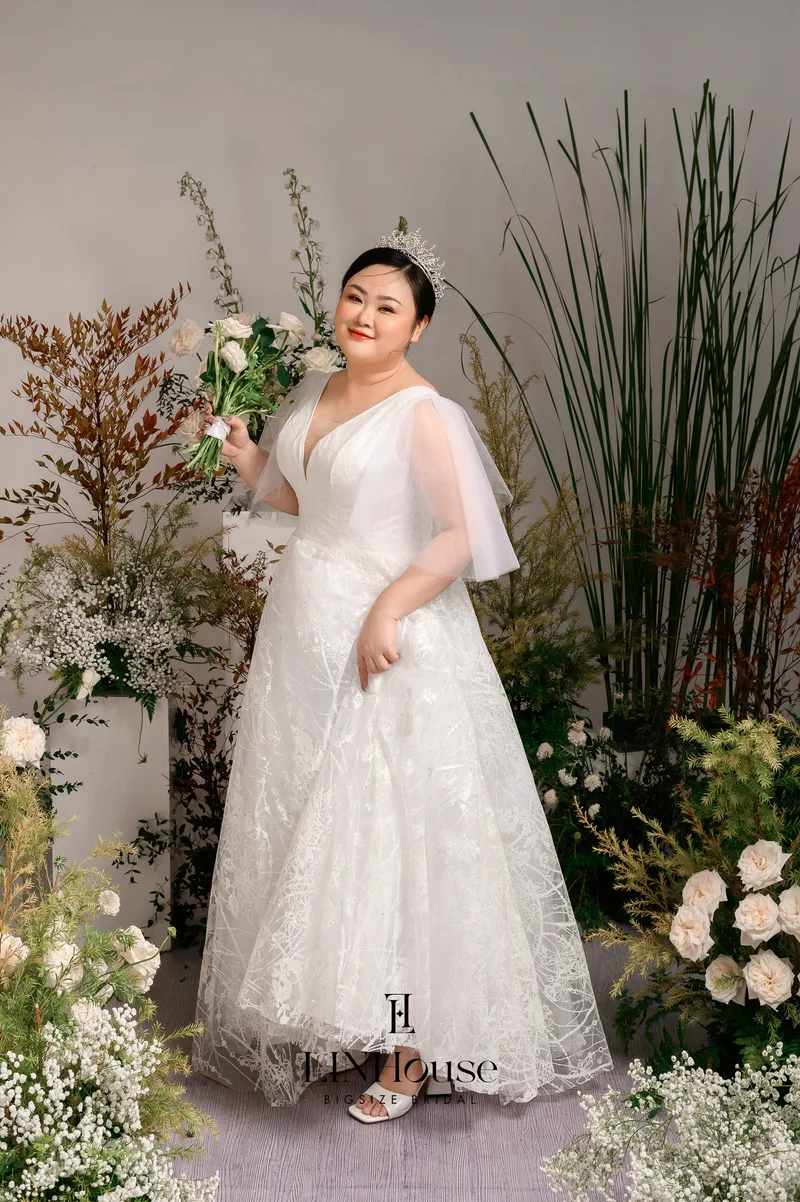 LOUISE - Ren, Voan Lưới Dáng A