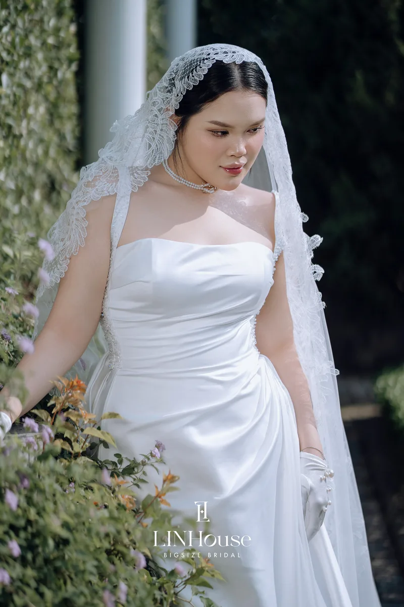 LÉONIE - Satin Dáng A