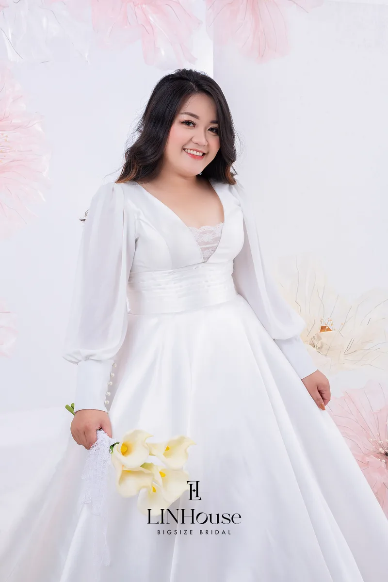 VIENNE - Satin A-Line