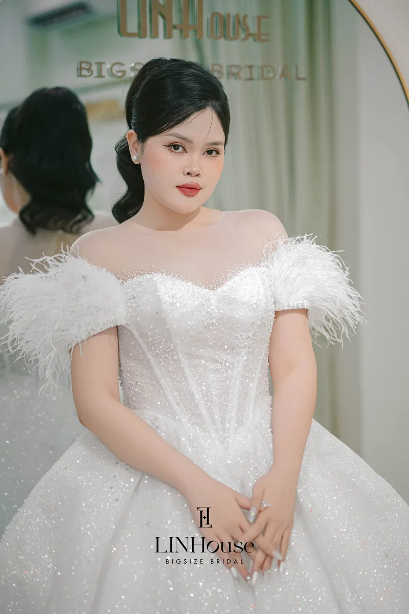 FAYE - Kim Tuyến Bồng Xoè