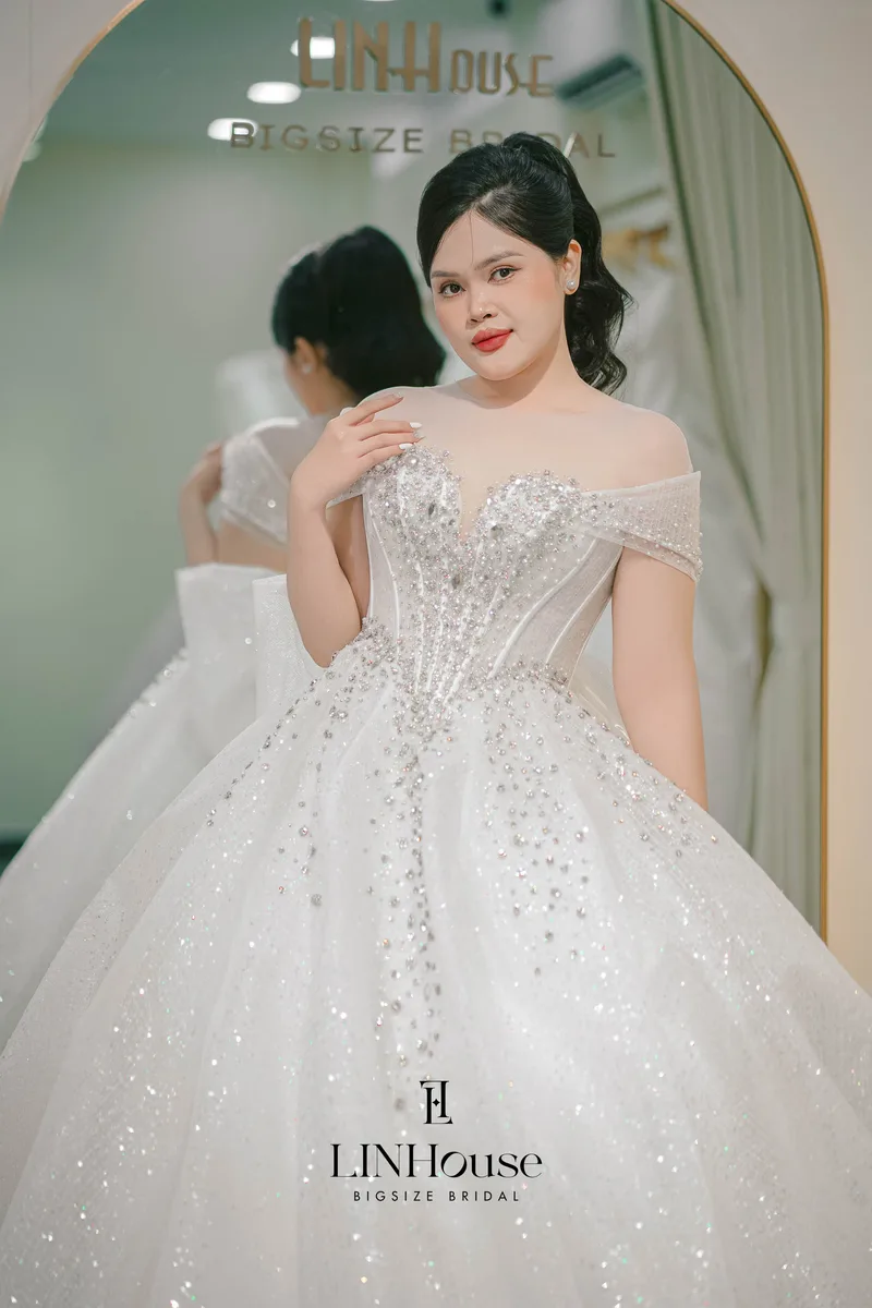 VANIA - Kim Tuyến Bồng Xoè