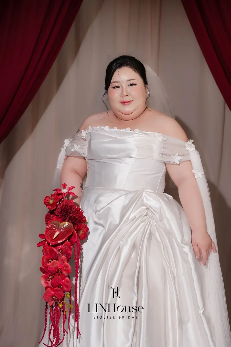 NORA - Voan Lưới, Satin Dáng A