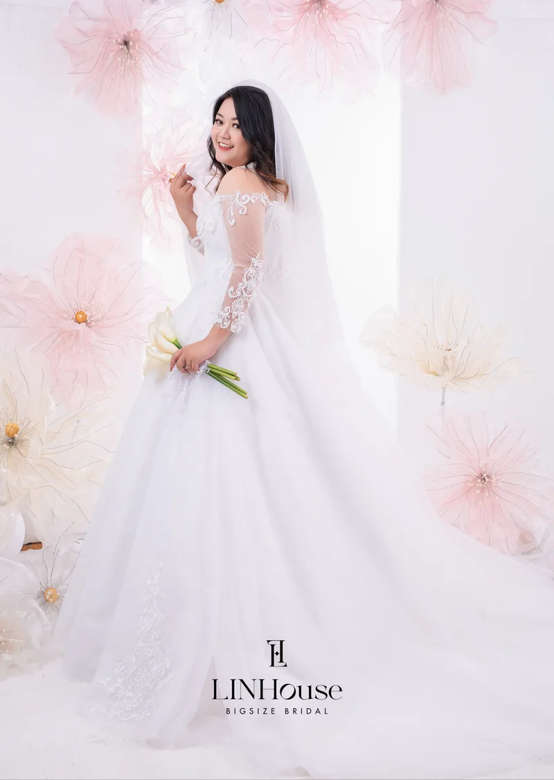 CELINE - Lace, Tulle Ball Gown