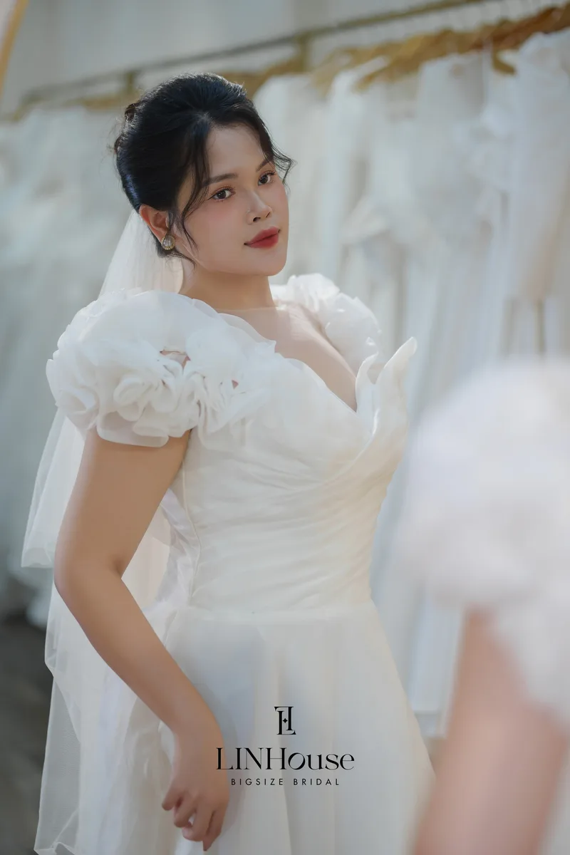 MILA - Organza Dáng A