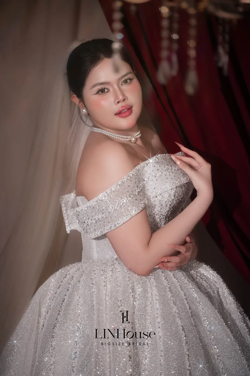 VIREN - Kim Tuyến Bồng Xoè