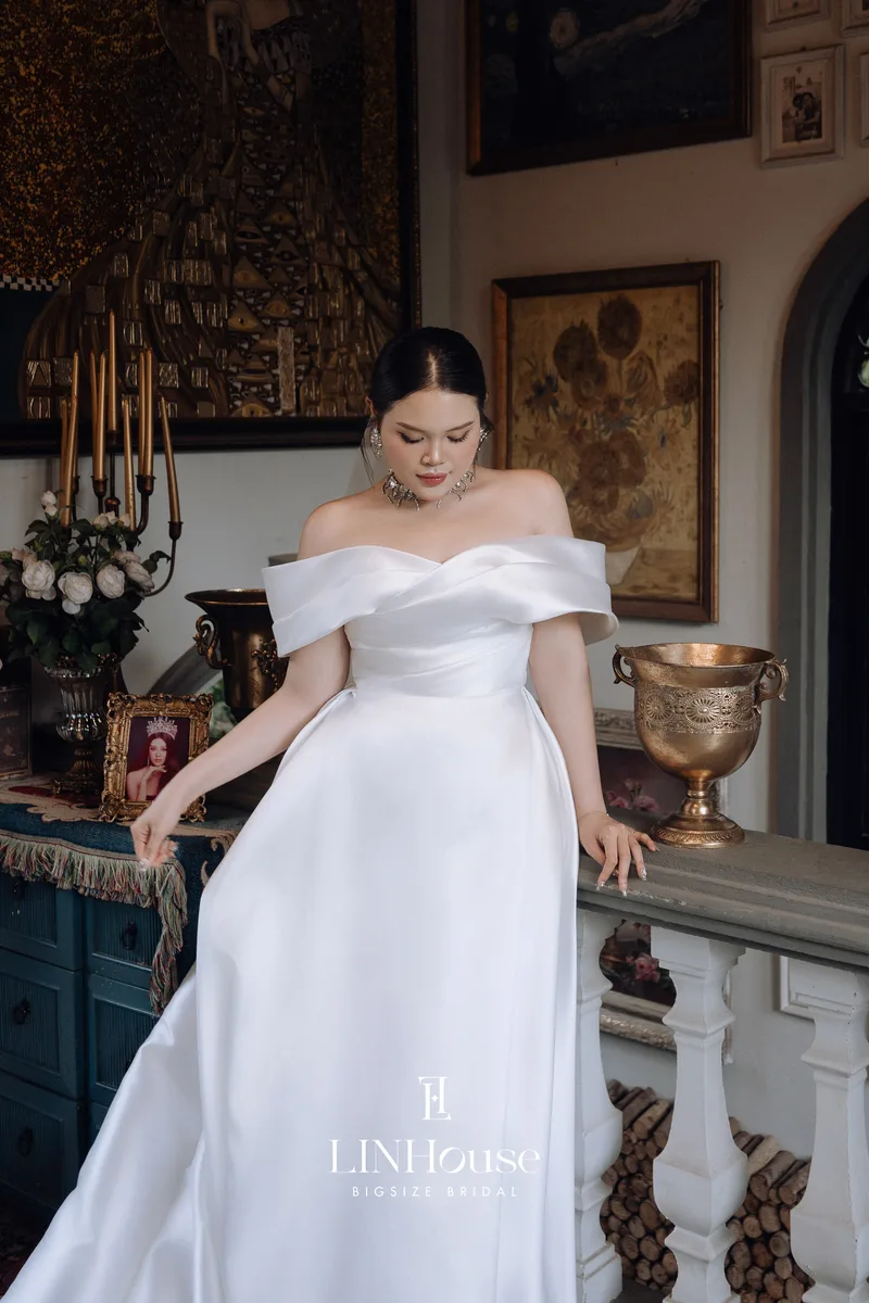 LORÉANE - Satin A-Line