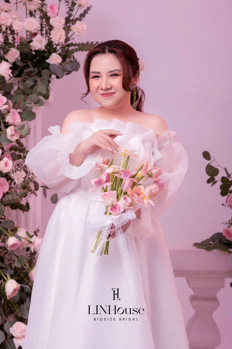 AMÉLIE - Organza Dáng A
